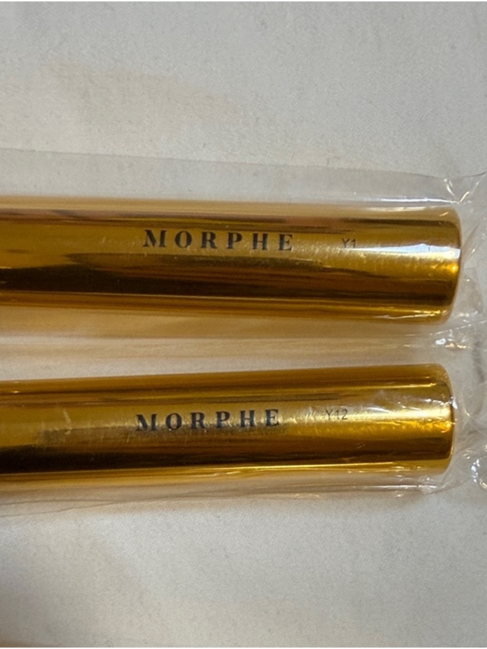 Morphe Metallic Gold 6- Piece Makeup Brush Set - Picture 2 of 4